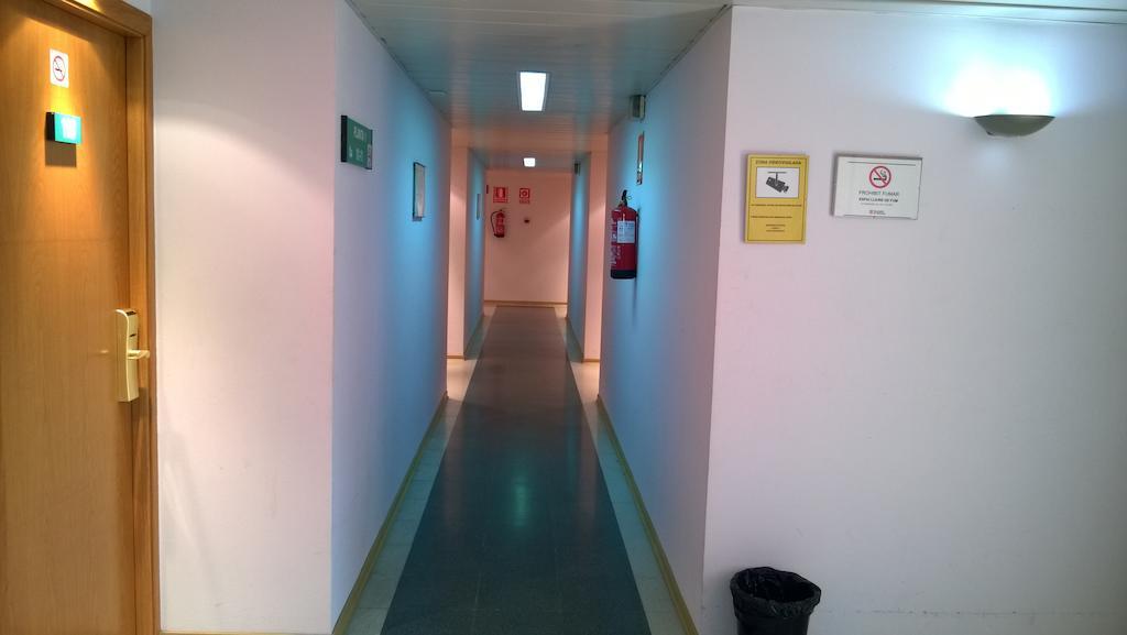 Hotel Montmelo Luaran gambar