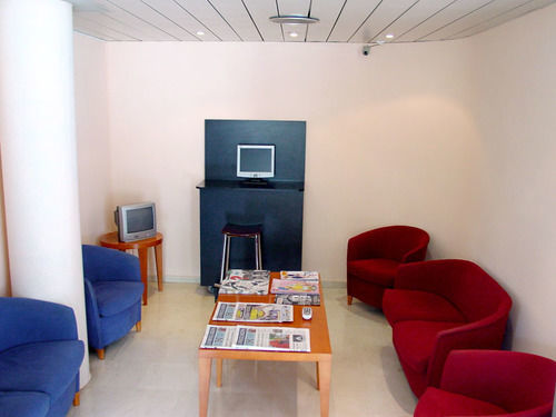 Hotel Montmelo Luaran gambar